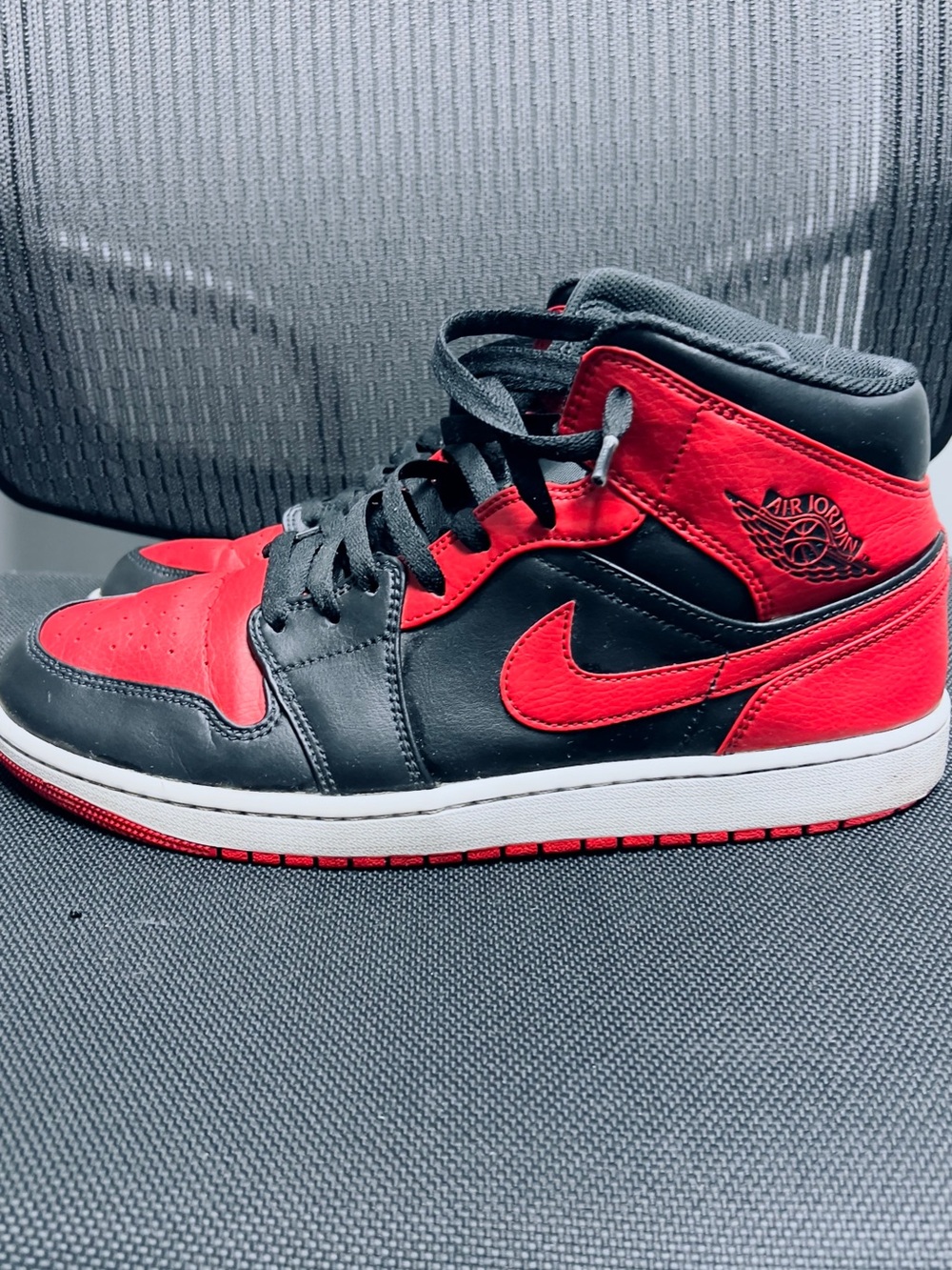 Jordan Retro One Mid BRED Black and White US Men 11.5